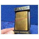 Zippo Polished Brass Lighter w/ Box