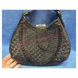 Alcala Handcrafted Leather Shoulder Bag