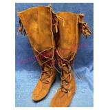 Vtg Brown Suede Knee-High Moccasin Boots