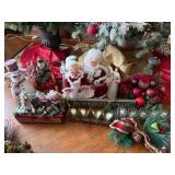 (LR)ï¿½Holiday Decor w/Santa & Misc