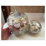 (K) Glass Jars Filled w/ Assorted Seashells