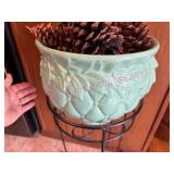 (DR) Old McCoy Jardiniere w/ Metal Stand