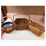 (DR)ï¿½3 Small Longaberger Handwoven Baskets