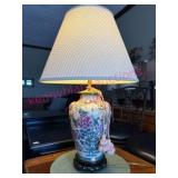 (LR) Asian Porcelain Table Lamp w/Shade
