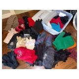 (Cloak Closet)ï¿½Winter Gloves & Mittens
