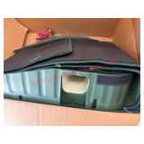 (LR) Portable Putting Green for Indoor Use