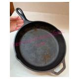 (DR)ï¿½Lodge Cast Iron 10in Skillet