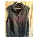 (Cloak Closet)ï¿½Van Heusen Black Vest sz L