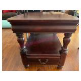 (LR) Dark Solid Wood Lamp Table w/ Drawer