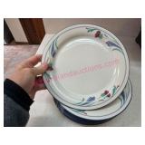 (DR)ï¿½8 Lenox Poppies on Blue 8.5in Plates