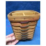 1995 Longaberger Basket w/ Dividers
