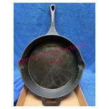 Emeril Cast Iron Skillet w/ Handle Loop