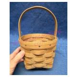 1986 Longaberger Handwoven Basket