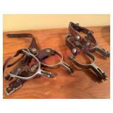 (LR)ï¿½2 Ladies Spur Sets w/ Leather Straps