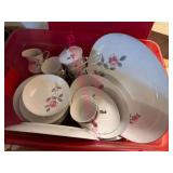(K) Pink Rose Dish Set in Tote by Seyei China