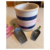 (K) R.R.P. Co. Crock w/2 Green Metal Scoops