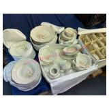 Selb Bavaria 12pl Dish Setting w/Gold Trim