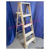 Vtg Handy 5ft Aluminum Step Ladder