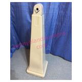 Cigarette Butt Keeper in Beige Plastic