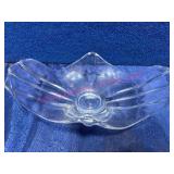 Clear Art Glass Fruit Center Bowl