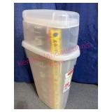 Rubbermaid Wrap Storage Bin w/Wrapping Paper