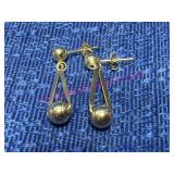 14k Yellow Gold Earrings 0.6g