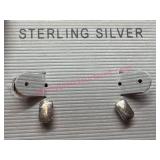 Sterling Silver Stud Earrings 1.8g