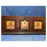 Wooden Plaque w/ Floral Artwork & Keyhole