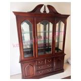 Thomasville Impressions 2-Piece China Cabinet