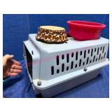 Small Pet Taxi w/ Bowls Included