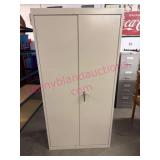 Nice Sandusky Metal Storage Cabinet w/ Keys