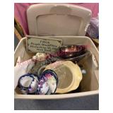 Sterilite 18-Gal Tote w/Mixed Tableware & Sign