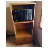 Emerson Microwave w/Oak Cabinet