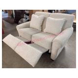 2025 La-Z-Boy Electric Reclining Settee $2,500 ret
