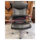 Black Office Chair w/ Small Imperfection