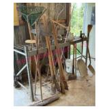 Garden & Hand Tools w/Metal Stand