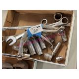 Snap-On Wrenches, 12 Snap-On sockets & MAC Wrench