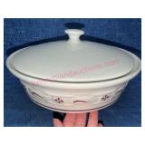 Longaberger Pottery Red Lrg Casserole Dish w/ Lid