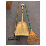 Snow Shovel, Bow Rake & Bamboo Leaf Rake