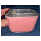 Pyrex Pink 501 Refrigerator Dish w/Lid