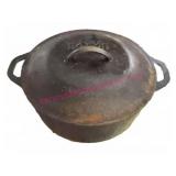 Lodge USA 8DO L Cast Iron Dutch Oven w/Lid