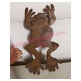 Metal Frog Garden Decor 9x20 in Garage