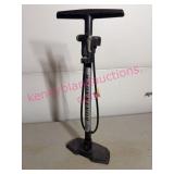 Bontrager Floor Tire Pump w/Gauge & Accessories