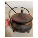 Vtg New England Fire Starter Pot w/lid