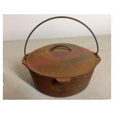 Cast Iron Dutch Oven 8 Qt w/Lid Made in USA