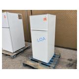 GE White Refrigerator / Freezer Appliance