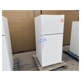 WHIRLPOOL White Refrigerator / Freezer Appliance