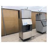 MANITOWOC Ice Machine and Ice Bin Dispenser