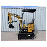 UNUSED 15HP Gas Mini-Excavator H13R w/ Blade
