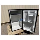 Magic Chef Refrigerated Mini Fridge